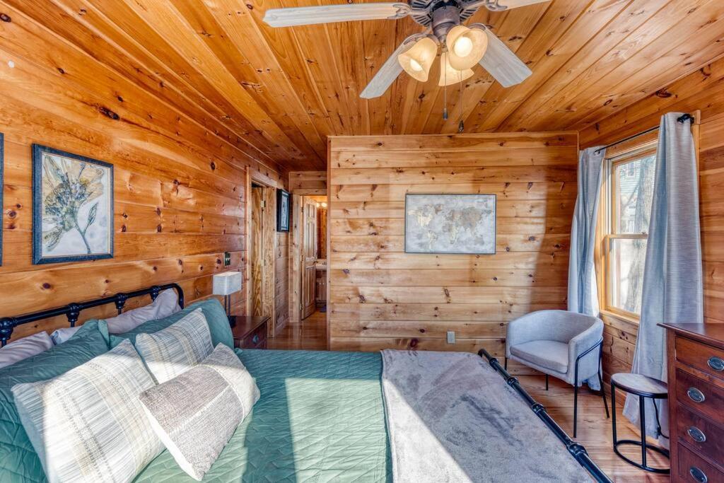Mtn Cabin Sleeps 10 - 5 Mins To Fishing & Camping Ellijay Extérieur photo