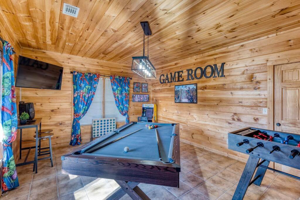Mtn Cabin Sleeps 10 - 5 Mins To Fishing & Camping Ellijay Extérieur photo