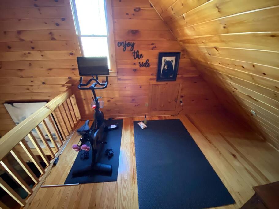 Mtn Cabin Sleeps 10 - 5 Mins To Fishing & Camping Ellijay Extérieur photo