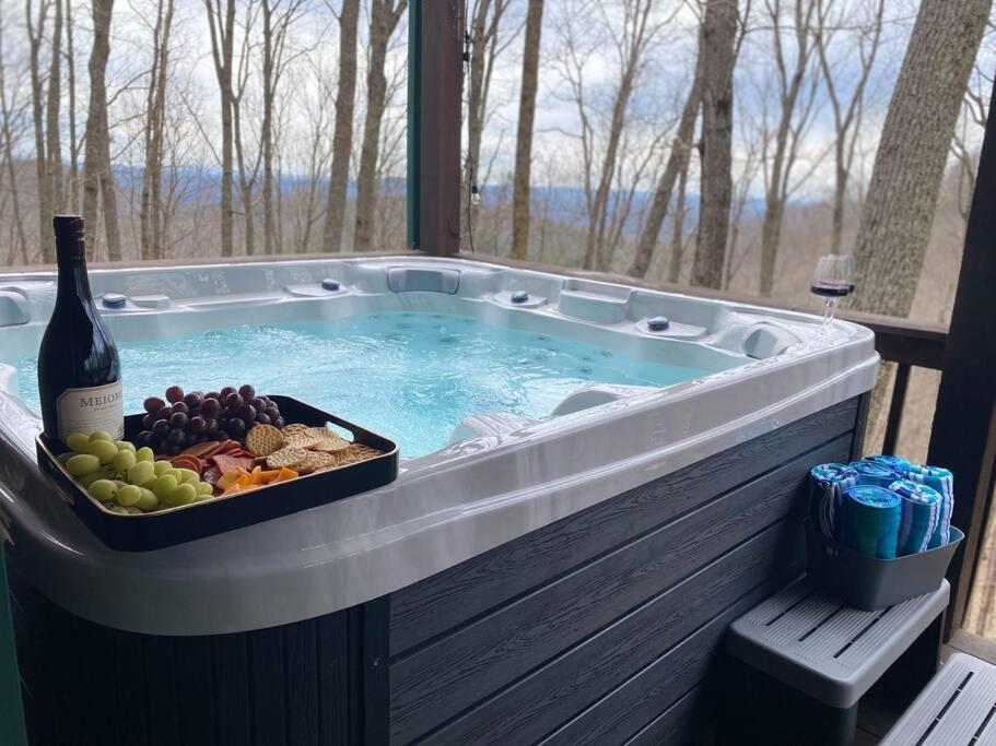 Mtn Cabin Sleeps 10 - 5 Mins To Fishing & Camping Ellijay Extérieur photo