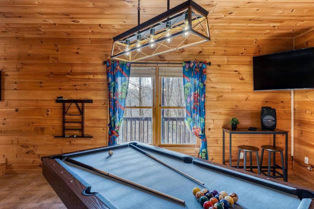 Mtn Cabin Sleeps 10 - 5 Mins To Fishing & Camping Ellijay Extérieur photo