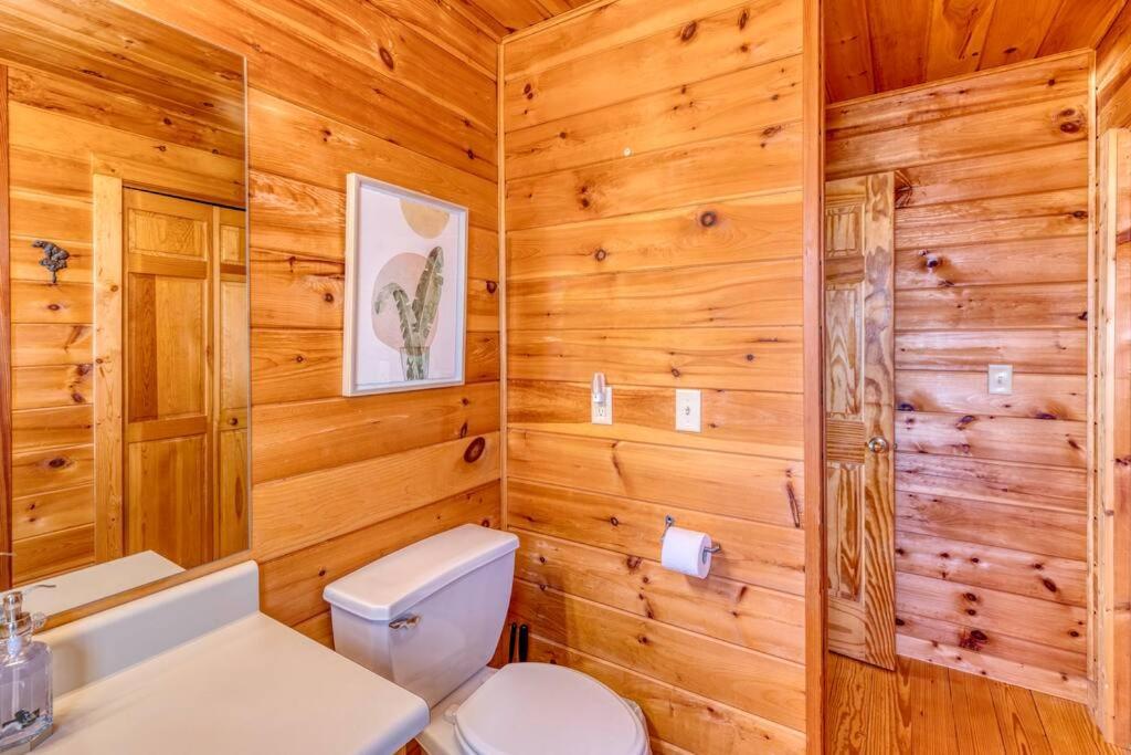 Mtn Cabin Sleeps 10 - 5 Mins To Fishing & Camping Ellijay Extérieur photo
